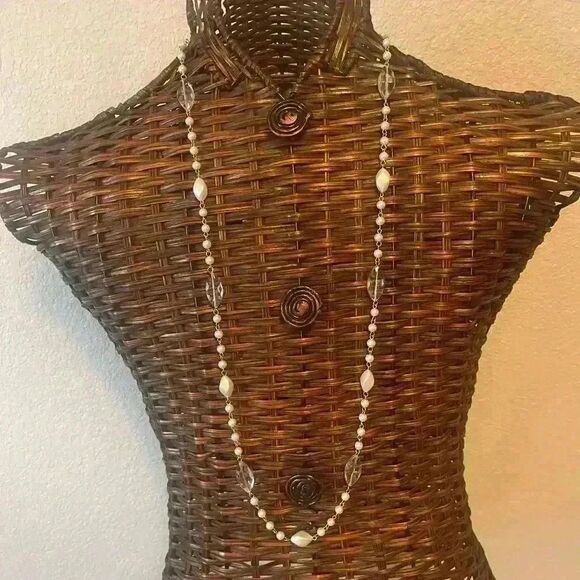 Vintage 1946 Jewelry - Long vintage 1946 beaded necklace